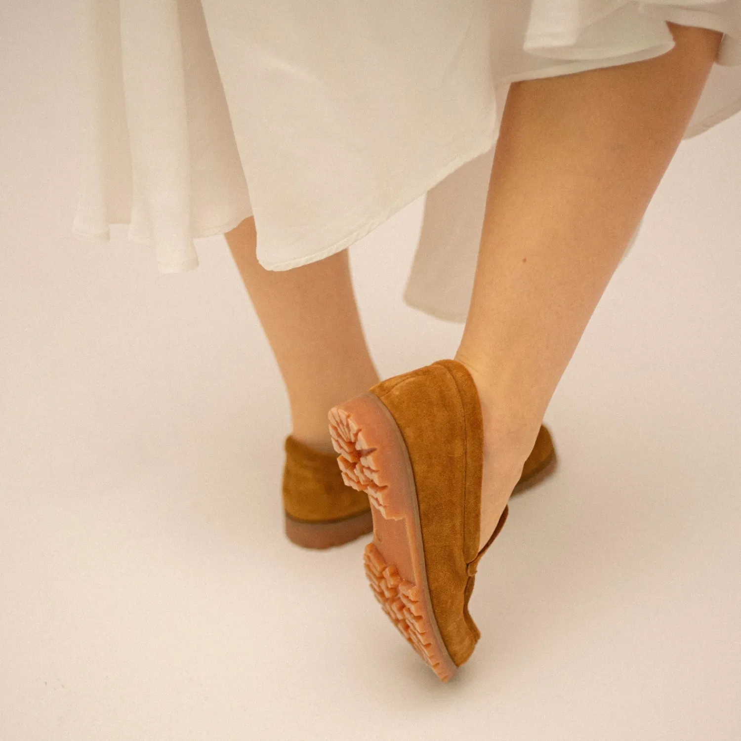 Balagan Mokasyny|Adam Półbuty, Karmelowy Welur