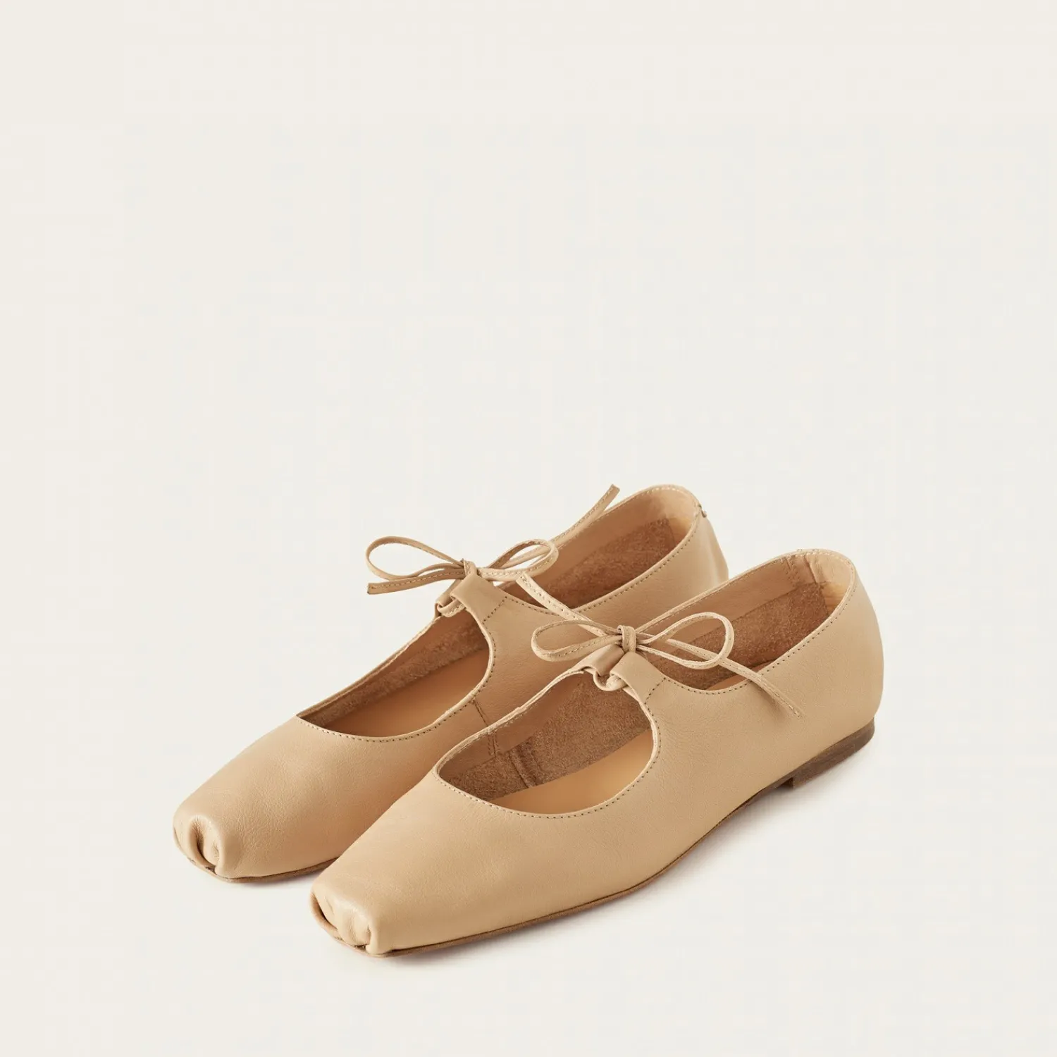 Balagan Baleriny|Batsheva Baleriny, Biszkoptowy