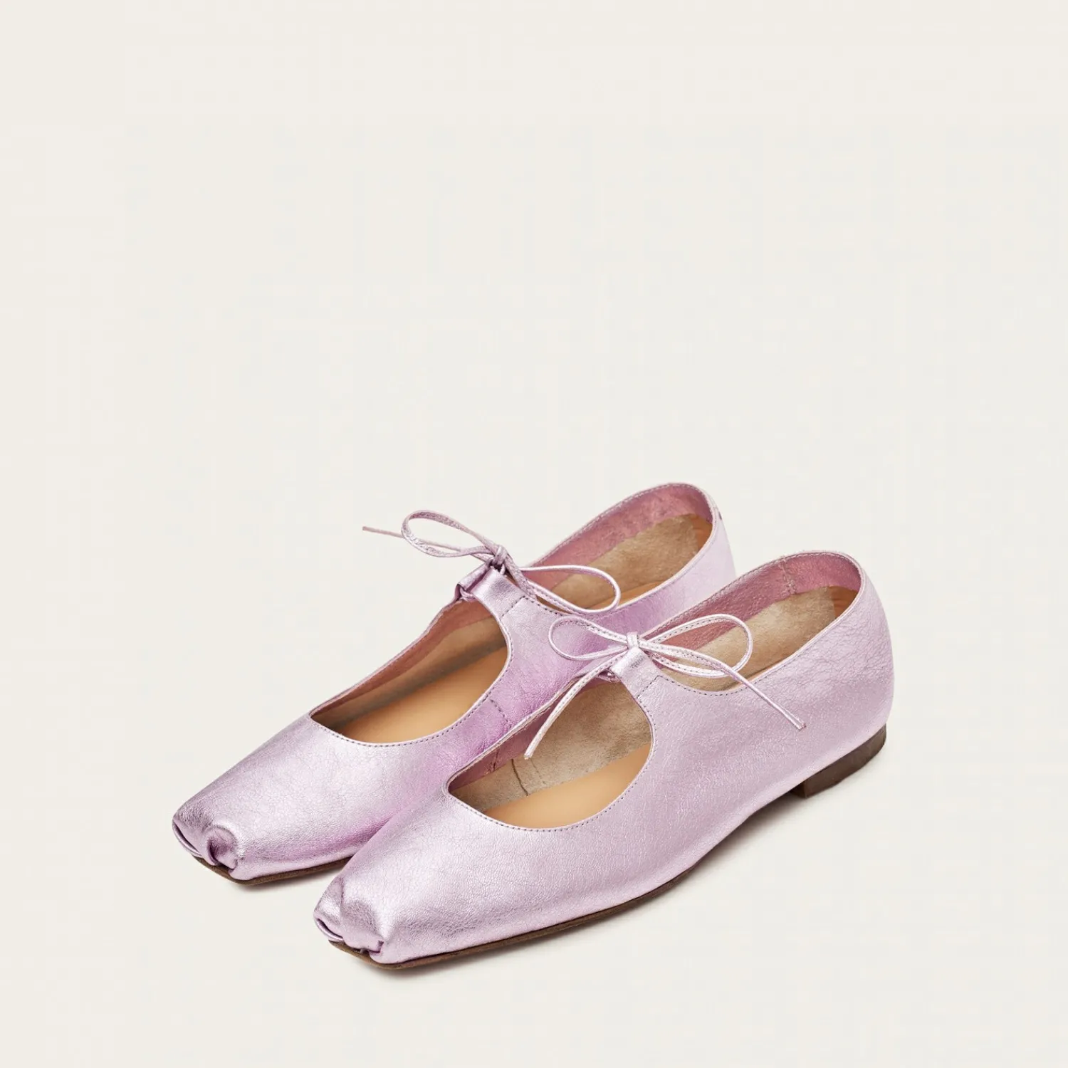 Balagan Baleriny|Batsheva Baleriny, Metaliczny Rozowy