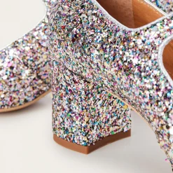 Balagan Czółenka|Dora Czółenka Na Wysokim Obcasie, Confetti