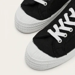 Balagan Sneakersy|Novesta Star Master Sneakersy Meskie Vegan, Czarne Na Bialym