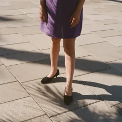 Balagan Czółenka|Virginia Czółenka, Czarny Zamsz